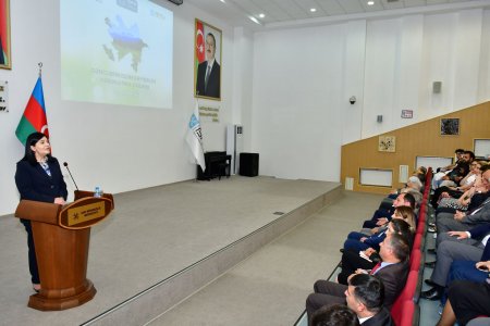 Abşeron rayonunda “COP29: G ncl rin iqlim d yişikliyi h r katına çağırışı” adlı simpozium keçirilib